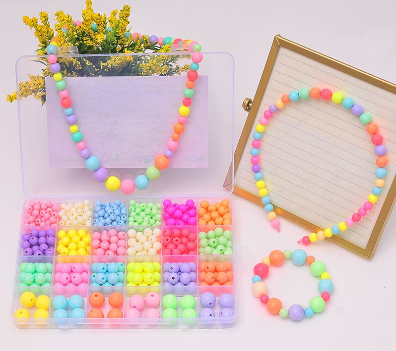 24 Raster Kinderen Diy Handgemaakte Kralen Speelgoed Met Accessoire Set Creatieve Meisje Ketting Armband Om Kinderen De beste Cadeau: d