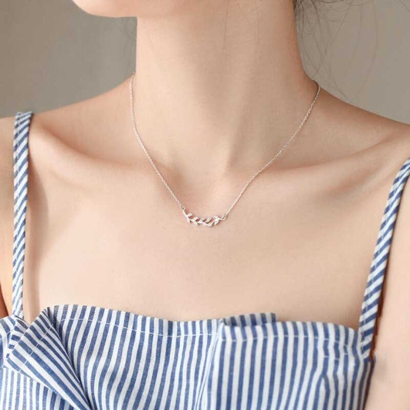 Ramo di Foglie di ulivo Catena Della Clavicola Semplice affrescare dell'argento Sterlina 925 di Temperamento di Modo di Personalità Collana Femminile SNE081