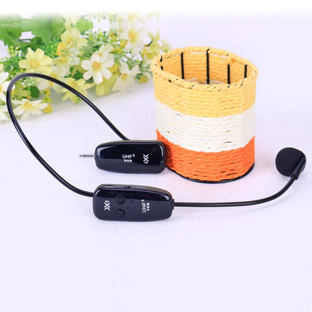 UHF Wireless Lavalier Microphone Headset Lapel Mic Bodypack Transmitter Receiver UHF Wireless Lavalier Microphone Headset Lapel Mic Bodypack Transmitter Receiver