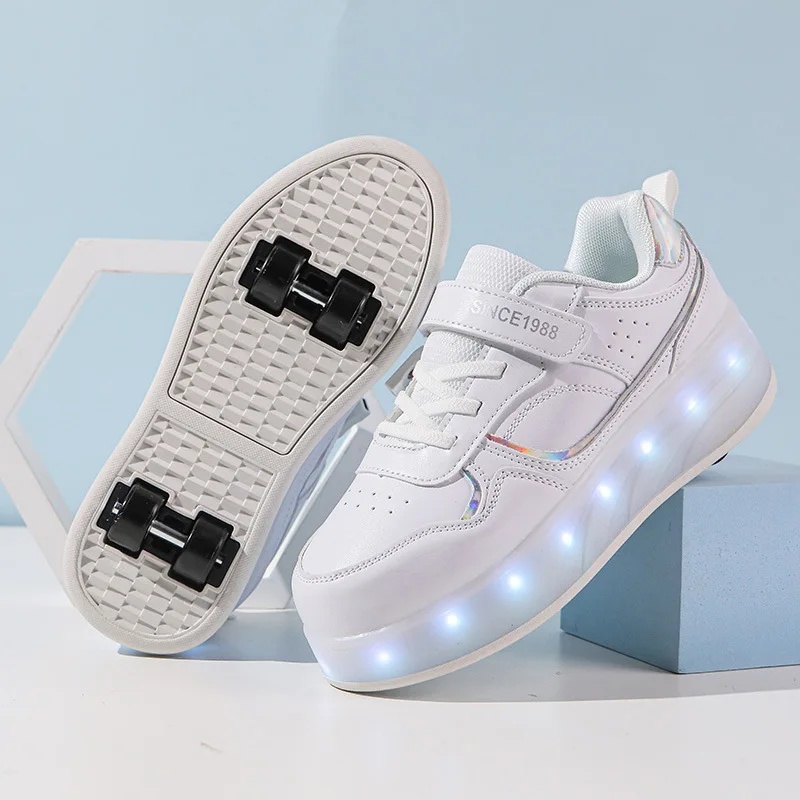 Otoño/Invierno, nuevos patines de cuatro ruedas de alto valor estético para hombres, mujeres, niños, estudiantes en el campus con cuatro ruedas: Blanco / 35