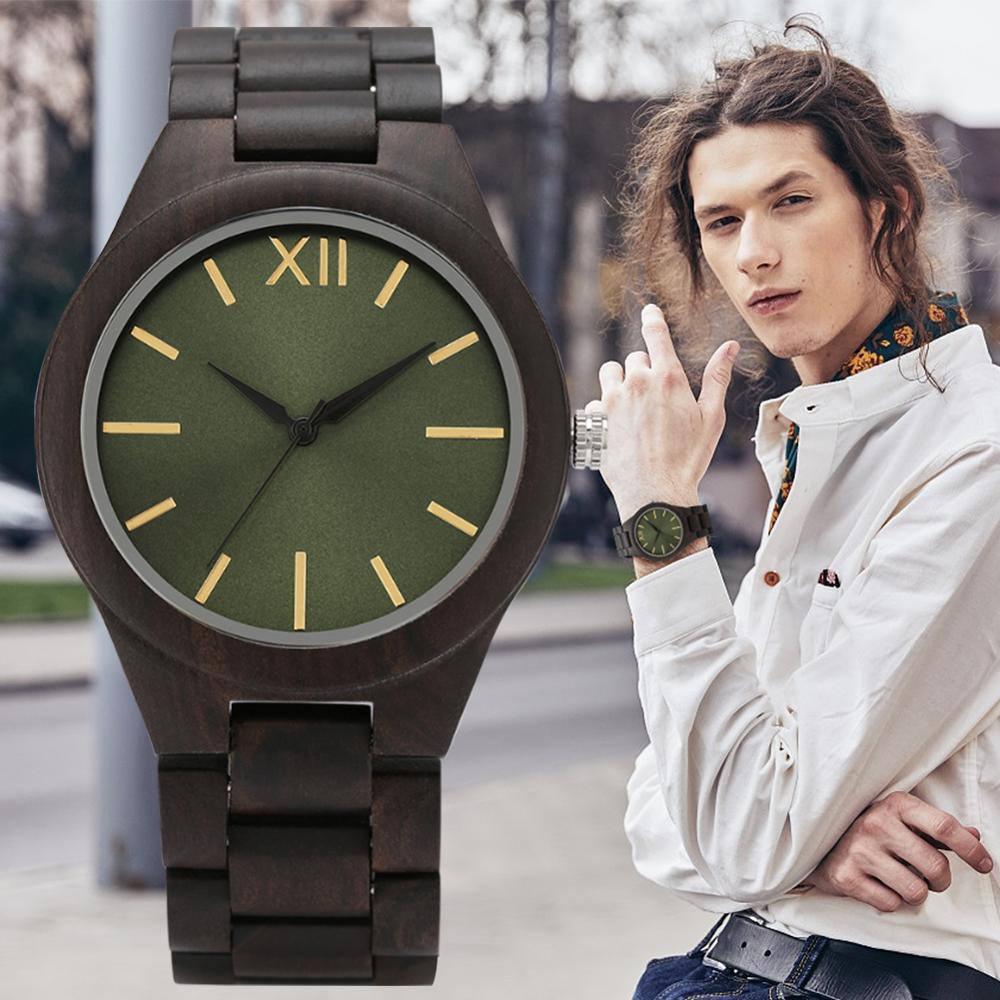 Elegante Ebbenhout Mannen Houten Horloge Eenvoudige Groene Wijzerplaat Zwarte Band Met Gouden Nagels Mannen Houten Horloge Duurzaam Vouwsluiting horloge
