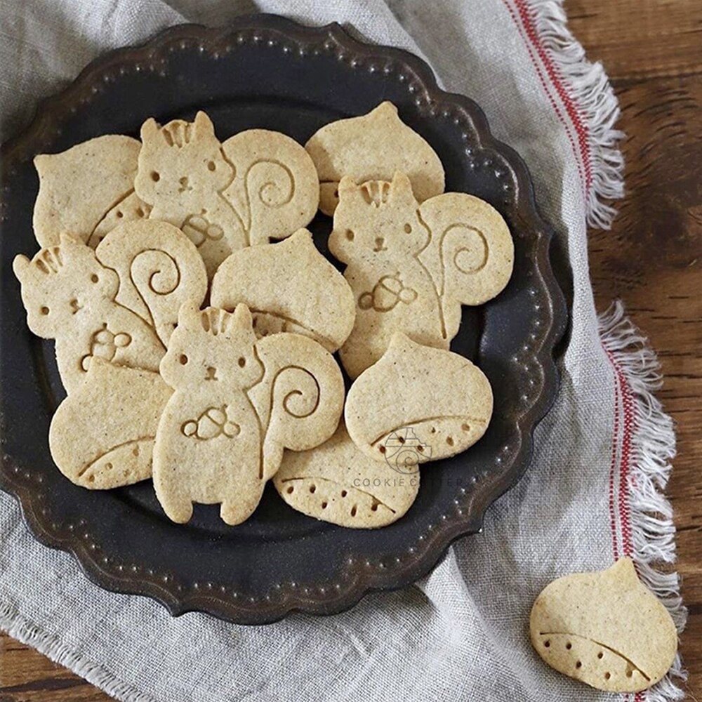 Moule à Biscuit en forme de cône de pin, écureuil, marron, beurre, pâtisserie, tampon à biscuits, accessoires de cuisine ménagers, 1 pièce