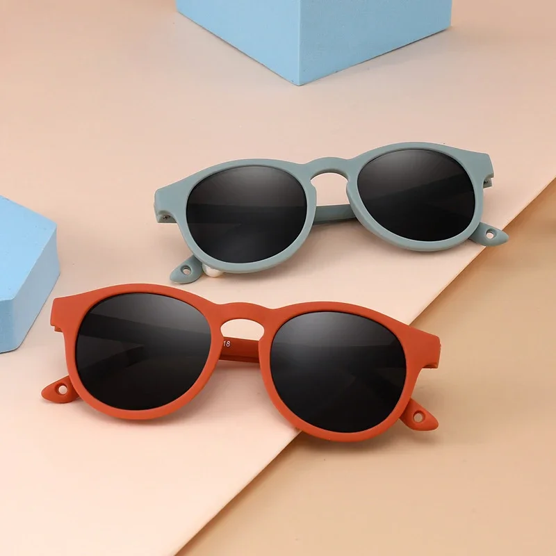 Modische erste Sonnenbrille für Babys mit Riemen, rund, flexibel, UV400, polarisiert, für Kleinkinder Ich bin ändern von 0–3 Jahren