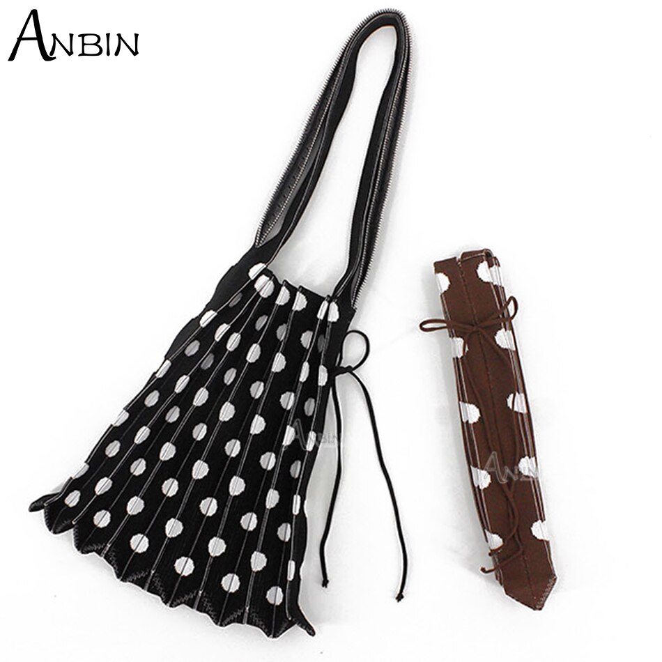 Vrouwen Polka Dot Geplooide Zak Gevouwen Contrast Kleur Wollen Gebreide Vrouwelijke Mode Schouder Handtas Orgel Grote Capaciteit Shopping Tote