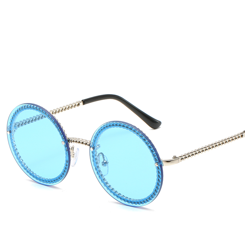 Mærke runde solbriller kvinder luksus kantløse feamle nuancer europa populære ins solbriller lunettes de sol femme: Sølvblå