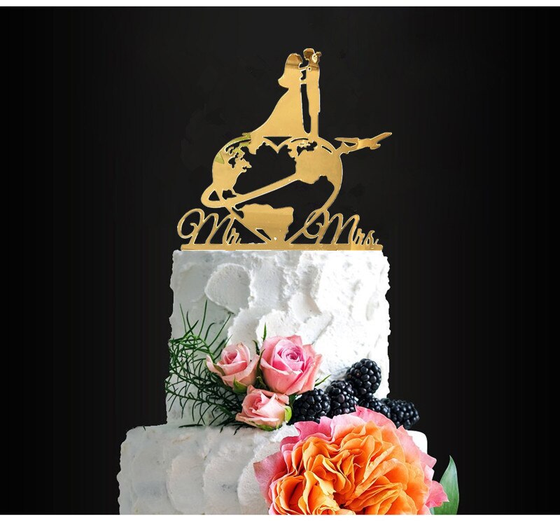 Mapa świata cylinder tort weselny, patelnia i pani podróży mapa świata cylinder tort weselny, lustro złota mapa świata z parami ciasto wystrój: styl 2