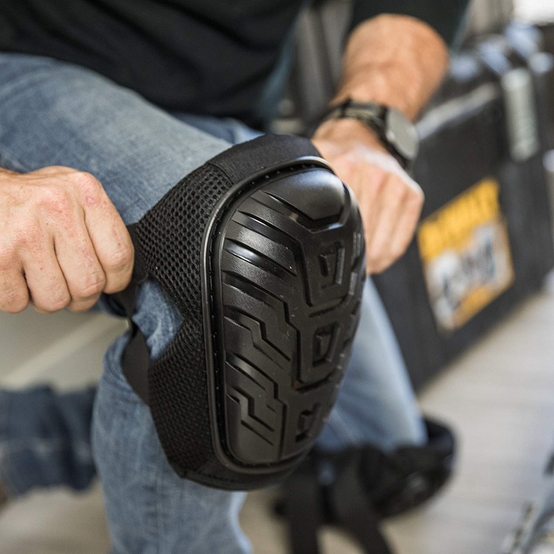 Knee Pads with Heavy Duty Foam Padding and Comfortable Gel Cushion, Strong Double Straps and Adjustable Easy-Fix