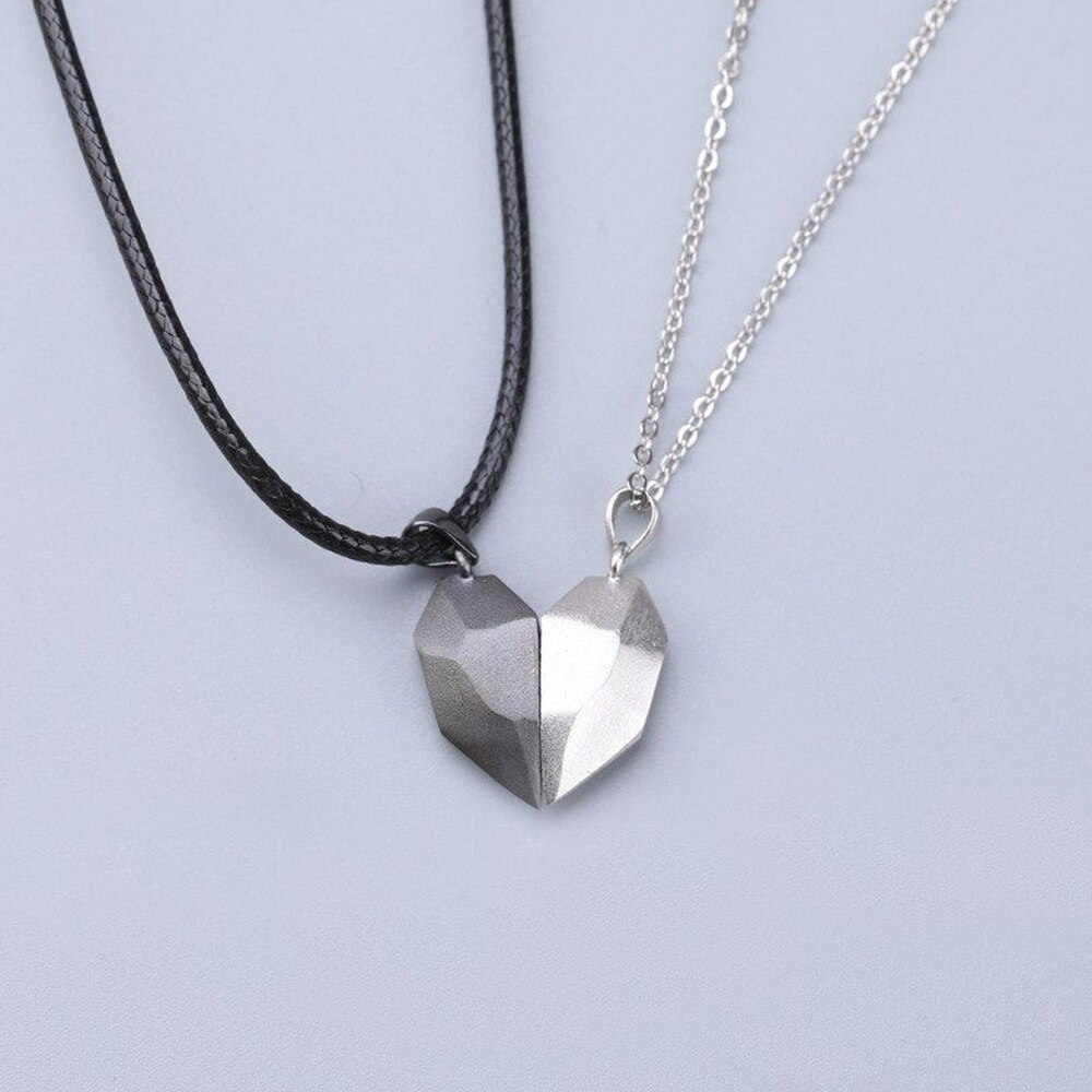 1Pair Magnetic Couple Heart Shape Necklace Gothic Punk Style For Men Jewelry Wedding Lovers Couples Valentine's Day: 1