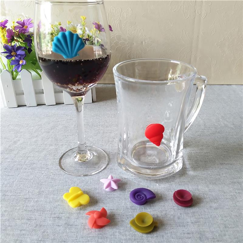 8PCS Mini Cute Wine Glass Charms Silicone Assorted Types Wine Glass Marker Wine Glass Tag Bar Accessories For Party