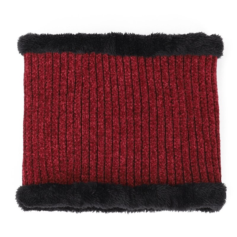 Knitted hat and scarf