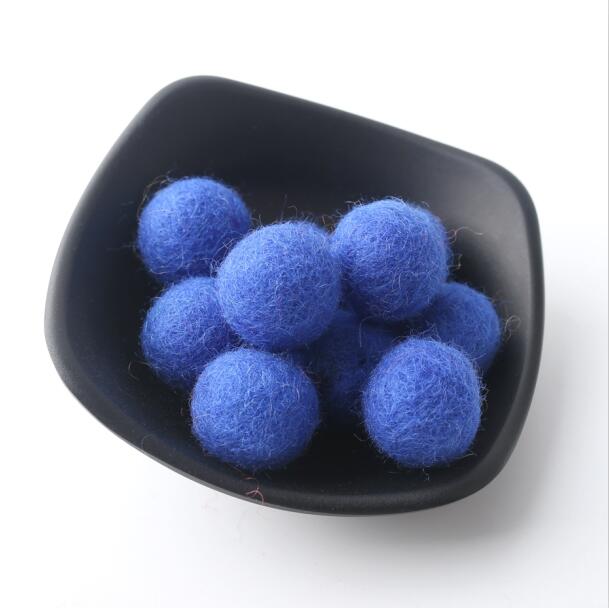10pc/ settiä 20mm pyöreää villahuopapalloa villa pom pom helmiä 18 väriä tee-se-itse askartelu flocking pallo villapallot korut tehdä sormus helistin: Sininen