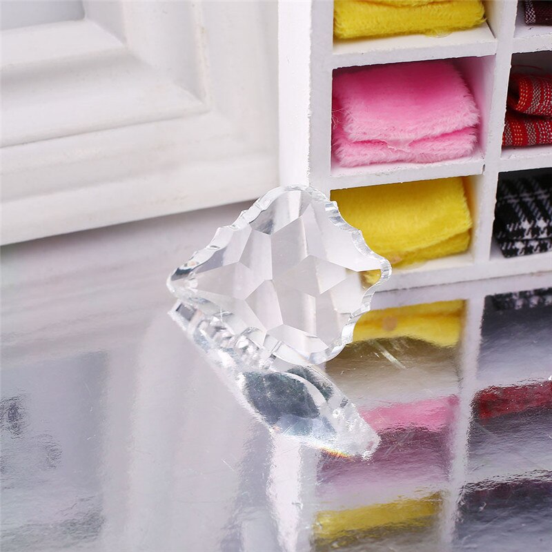 1pc 48mm Glas Maple Leaf Crystal Ball Prism Kroonluchter Suncatcher Lamp Hanger Kristallen Lamp Accessoires