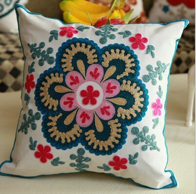 Nasjonal stil puter blomster og dekorative putevar håndlagde broderte almofadas para sofa: 2 no fylling