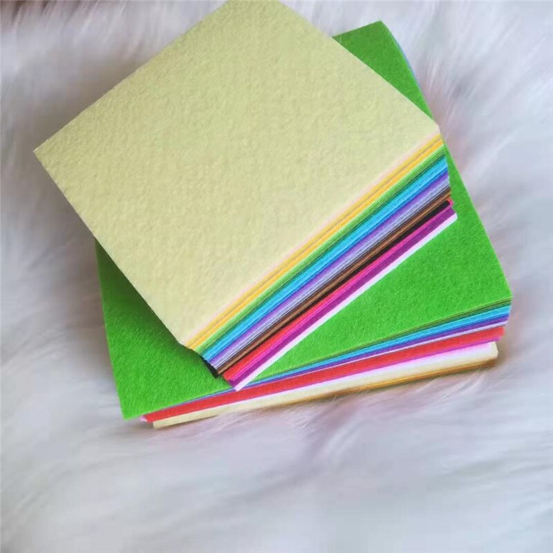 1 Set Felt Fabric Eco-friendly Non-Woven Patch Scrapbook Material DIY Crafts Christmas Felt Decorations Sewing Fabric