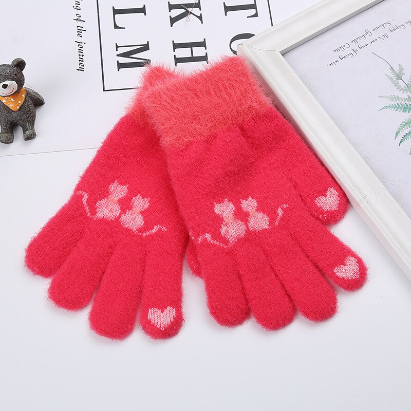 Wecute Child Gloves Junior High School Students Warm Gloves Outdoor Cycling Kawai Cat Plush Thickening for Boys Girls Best: Rood
