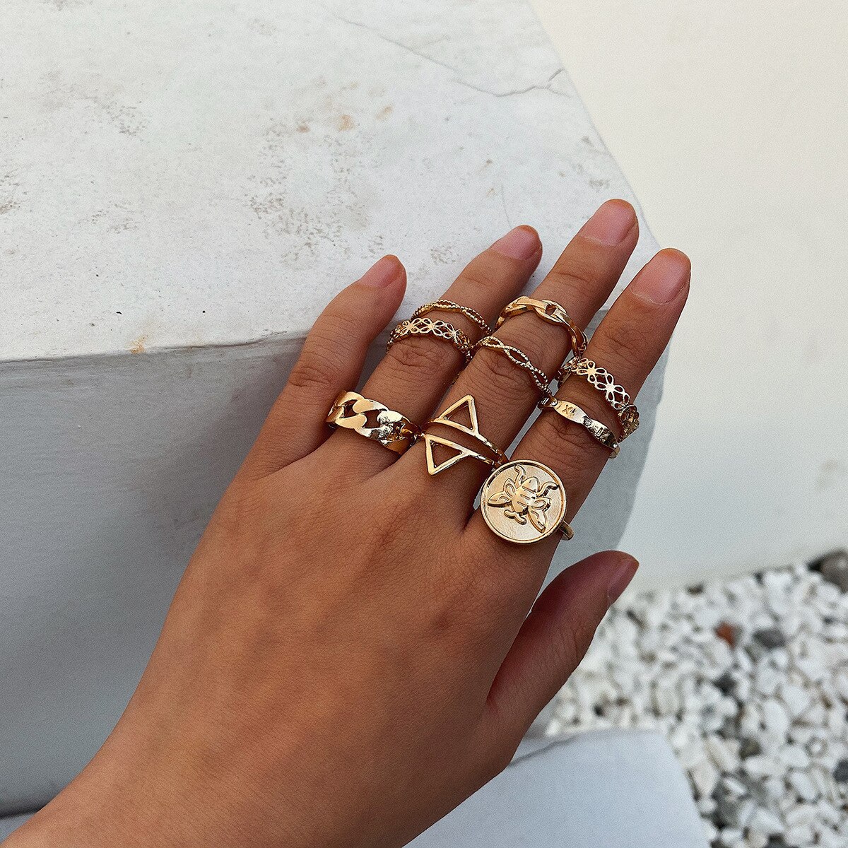 Spaloria 9pcs Boho Do Punk Do Vintage Rodada Abelha Conjunto Oco Geométrica do Anel Anéis de Ouro Para As Mulheres Festa de Casamento de Moda Feminina jóias