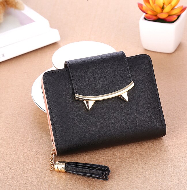 Cute Mini Wallets Women Magnetic Buckle Short Wallet Credit Card Holder Clutch Tassel Purse With Zipper Coin Pocket A2: Black