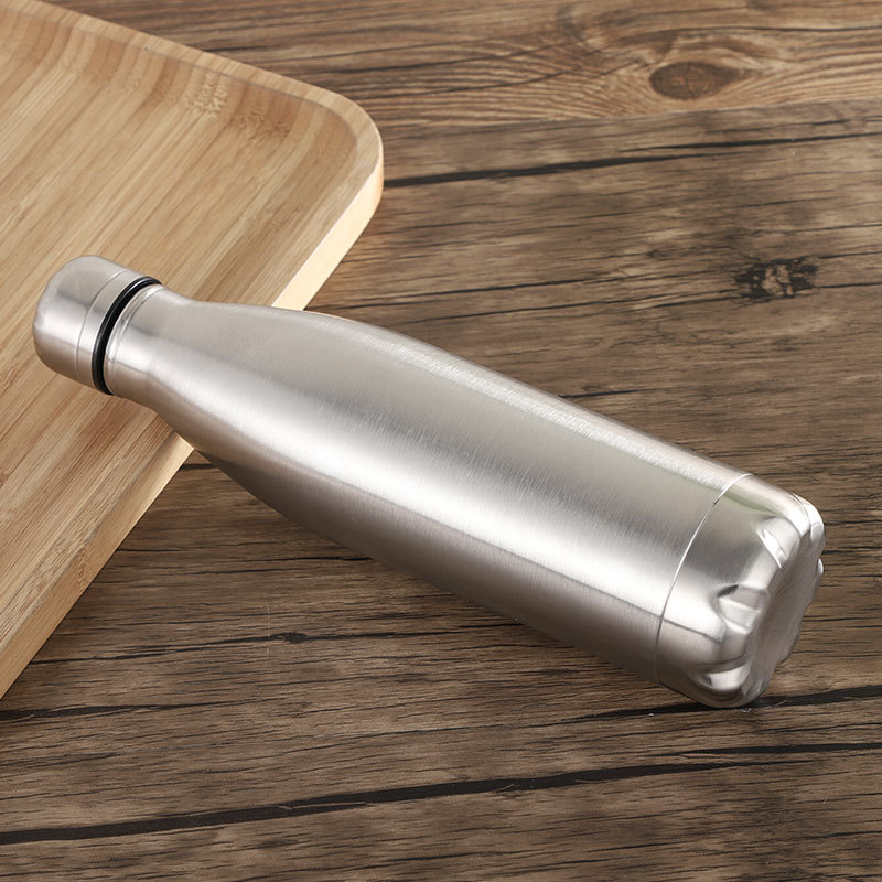 750ml bottiglia di acqua portatile per Sport all&#39;aria aperta bottiglia in acciaio inossidabile per uso alimentare tazza a tenuta stagna Thermos tazza termica