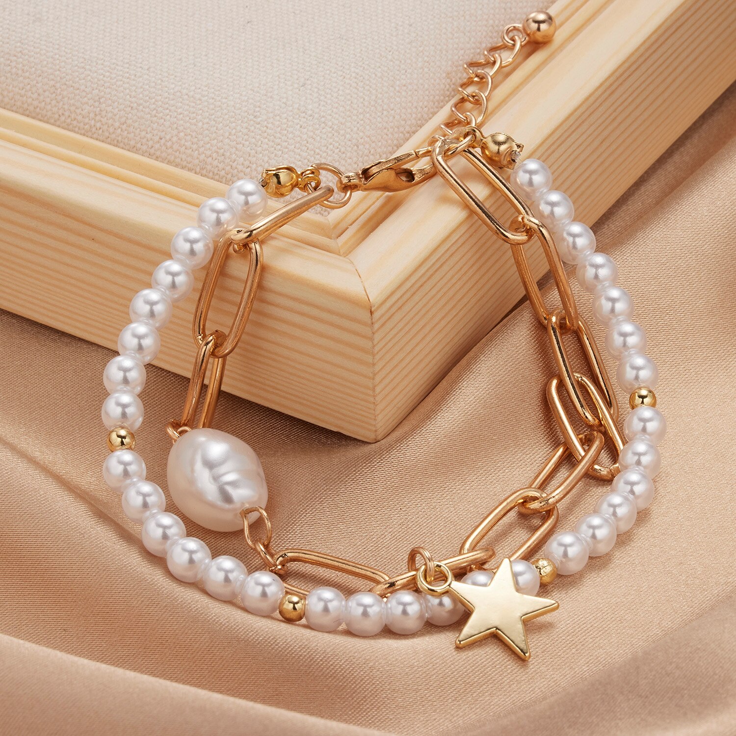 Pulsera geométrica hueca de oro para mujer, cadena de eslabones con diamantes de imitación, corazón redondo, Margarita, de joyería, 1 unidad: BR21Y0137-1