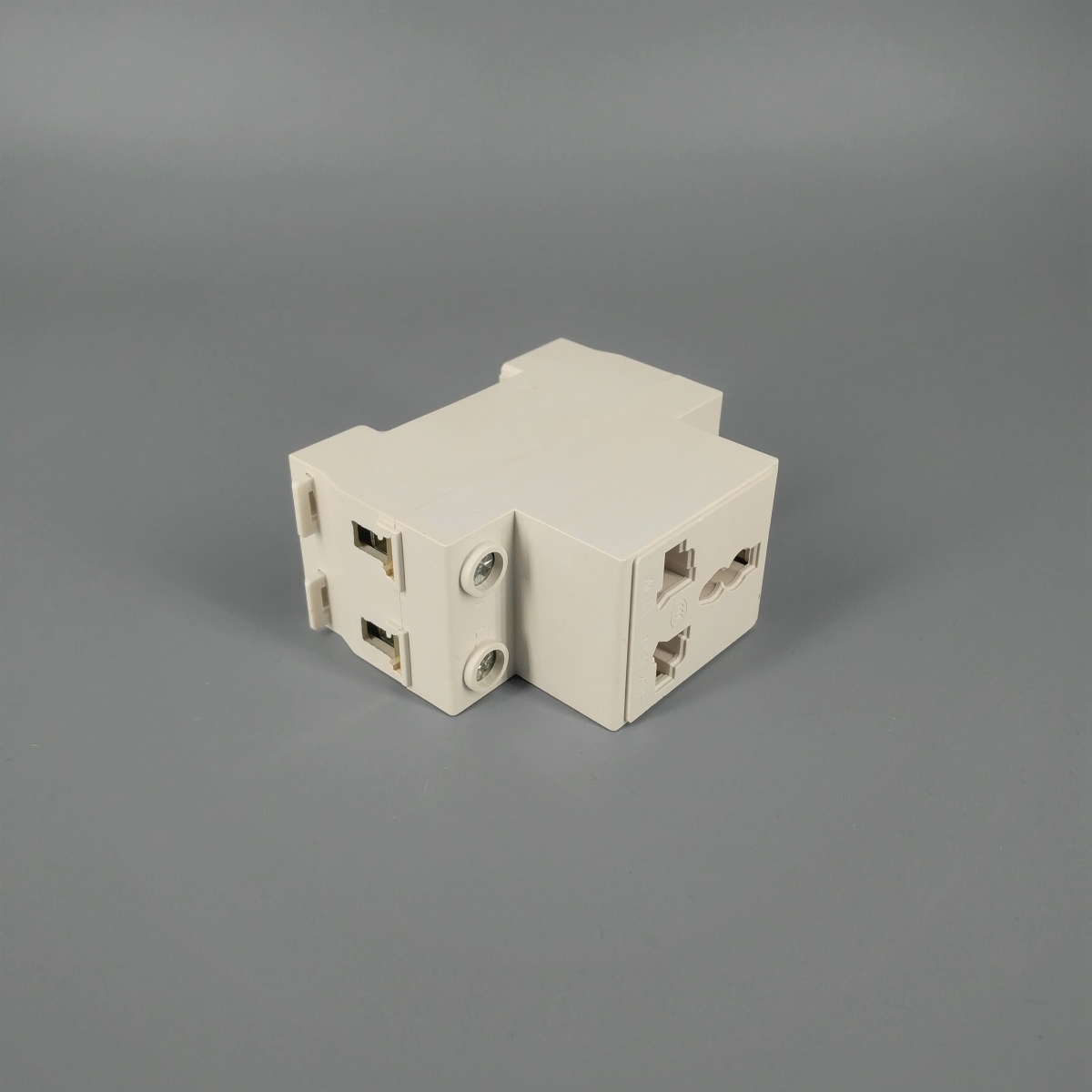 AC30 3 Pin Plug 35mm Din Rail Mount Modular socket 10-16A 250V