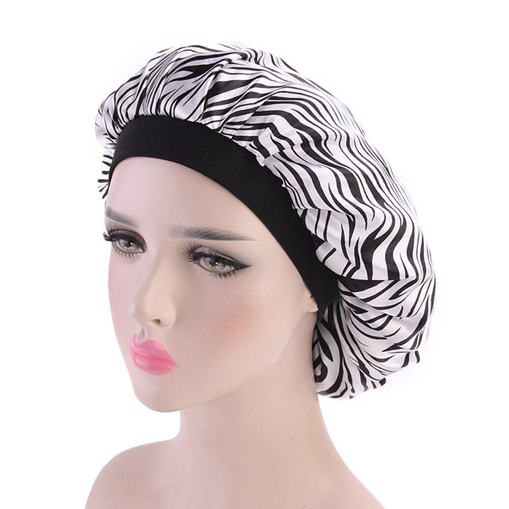 58 Cm Mode Vrouwen Satijn Nachtrust Cap Haar Motorkap Hoed Douche Caps Zijde Head Cover Brede Elastische Band: Black white zebra