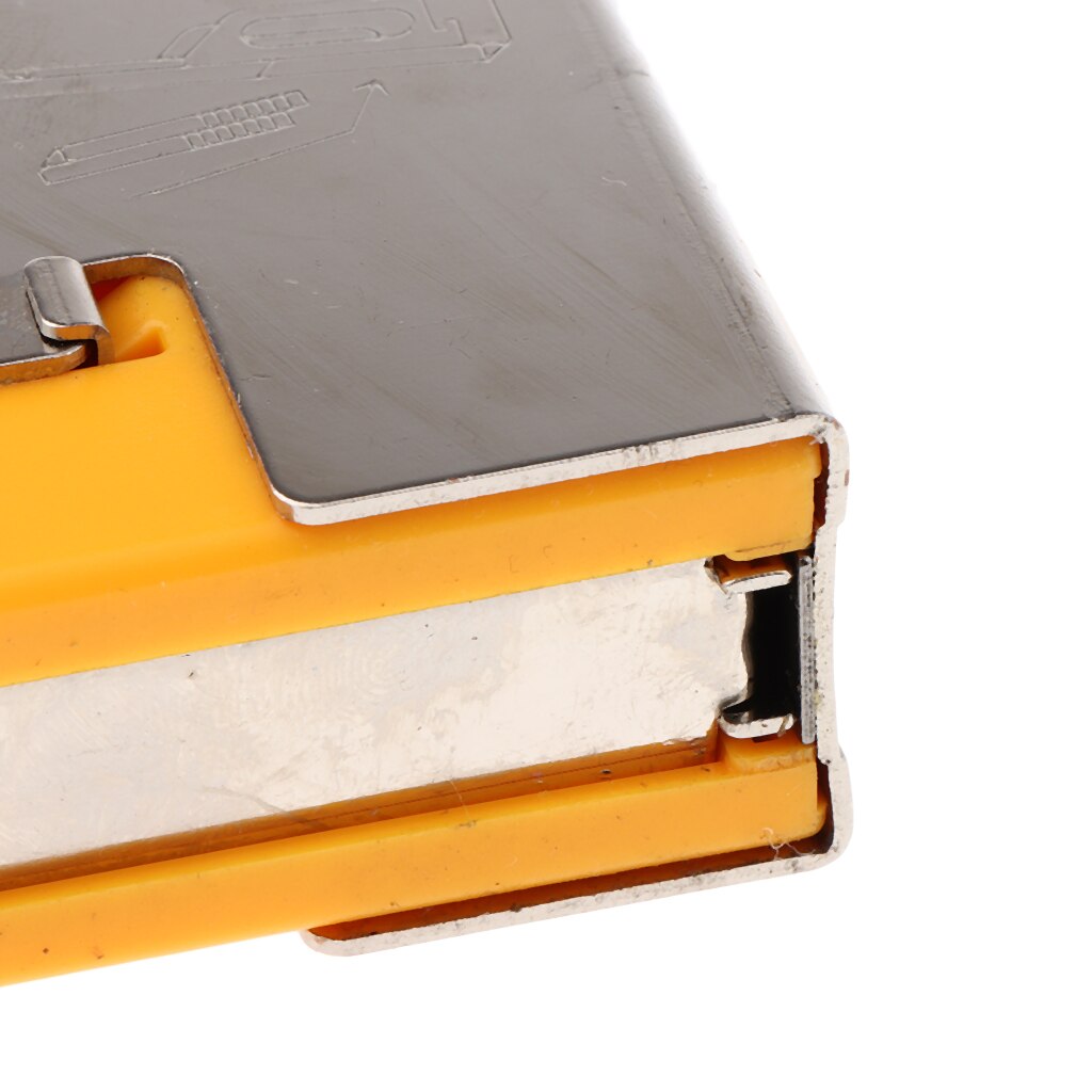 1 Piece Heavy Duty Manual Stapler Tacker for for Upholstery, Fixing Material, Decoration, Carpentry, Furniture