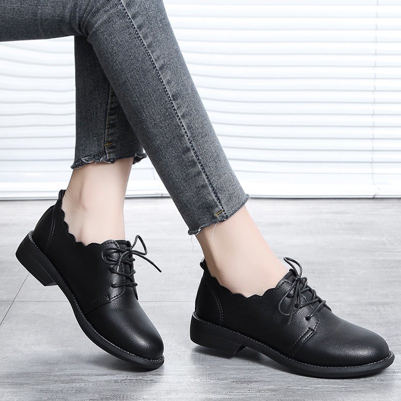 Spring Autumn Women's Oxford Shoes Black Lace Up Leather Shoes Wave Brogue Shoes Cross-tied Casual Shoes zapatos mujer 8812N