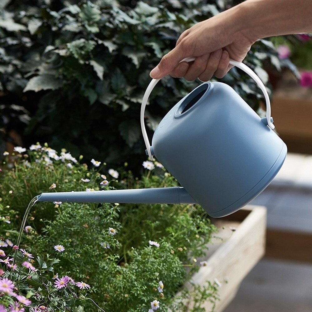 1.8L Long Narrow Spout Plastic Watering Can Home Plant Pot Watering Container Control Water Output Cleaning Gardening Tool