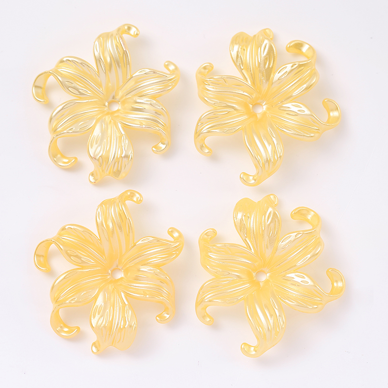42X44Mm 20 Stuks Imitatie Parel Acryl Iris Bloemen Weven Bloemblad Bloemhouder Haar Accessoire Materiaal Oceaan Bloem Losse Kralen: Goud