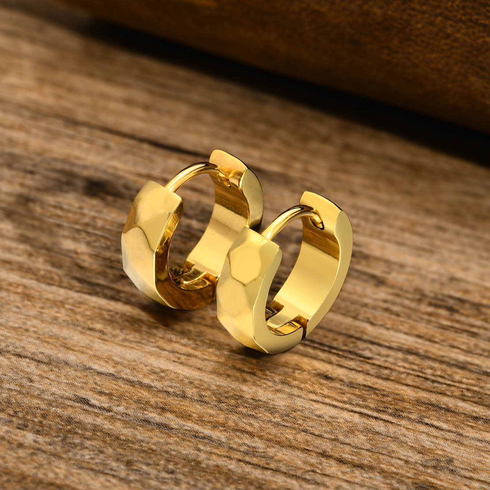 Pendientes de aro Huggie geométricos para hombres, acero inoxidable, Circular, redondo, Hip Hop, Rock Rap, accesorios de joyería geniales para niños: Rodio plateado