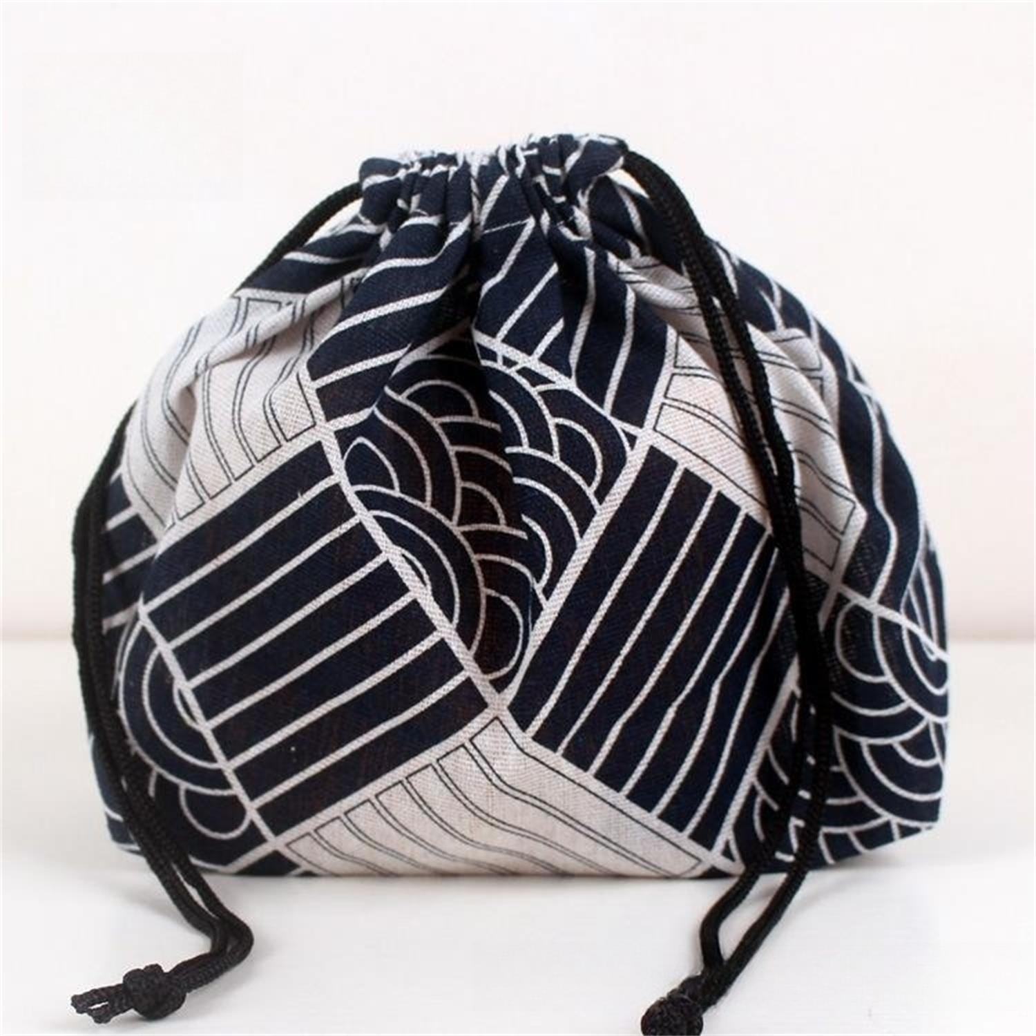 Lunch Bag Cat Polar Bear Lunch Box Drawstring Picnic Tote Eco Japanese Style Small Handbag Dinner Container Food Storage Bags: GRAY