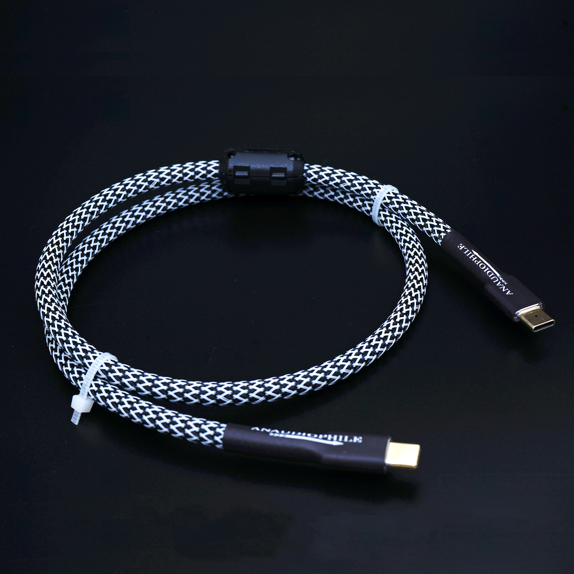 USB-C to USB-C Audio Cable - 7mm Outer Diameter - Braided Shielding - for PC DAC Amplifier