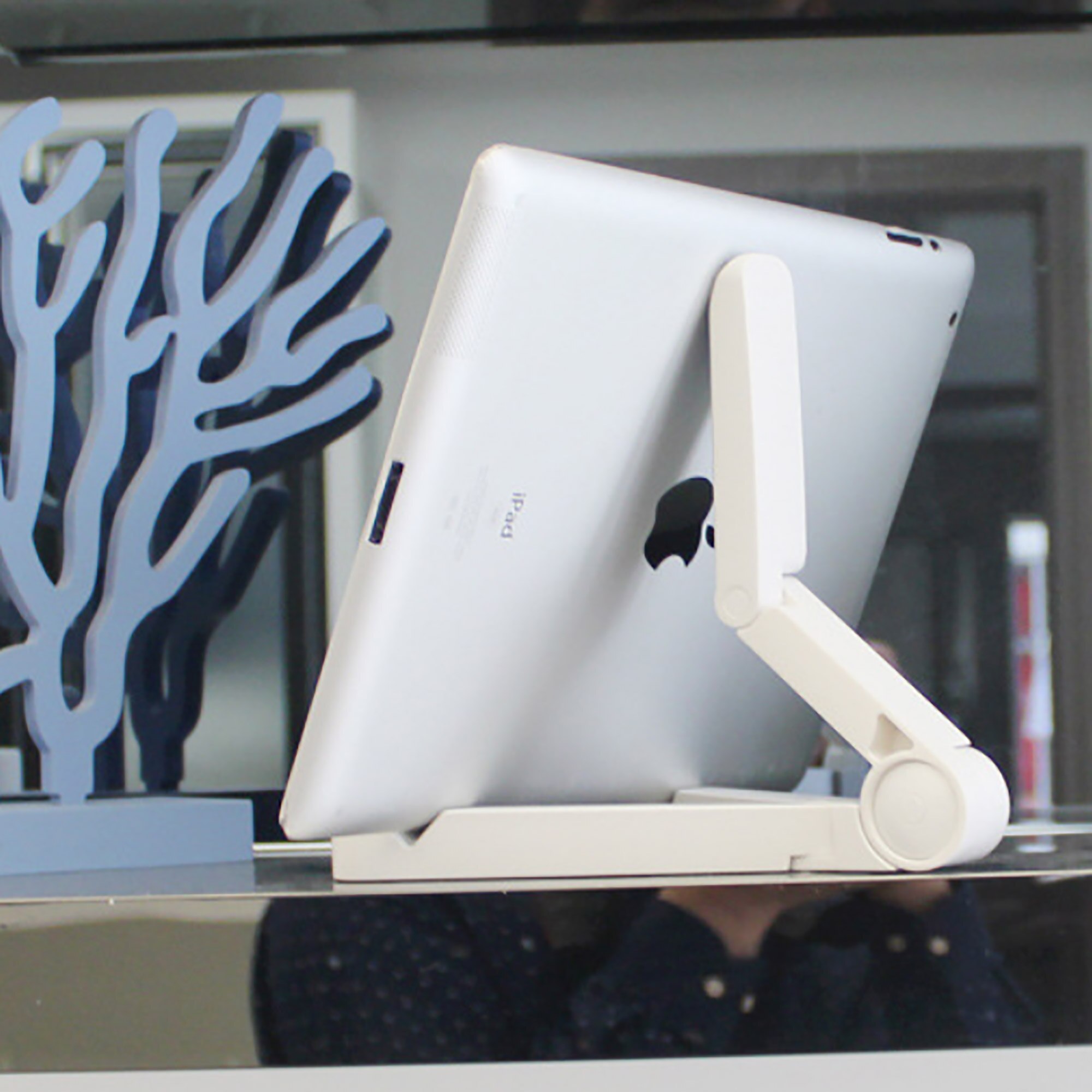 Desk set ipad stand support foldable desk mobile accessories Stable Tripod For iPhone Xs max