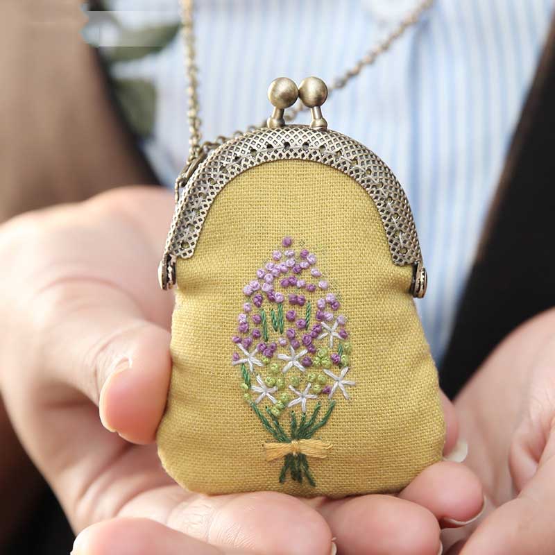 DIY Flower Necklace Mini Embroidery Bag Kit Embroidery Key chain Cross Stitch Sets Needlework Swing Craft Friend Unfinished