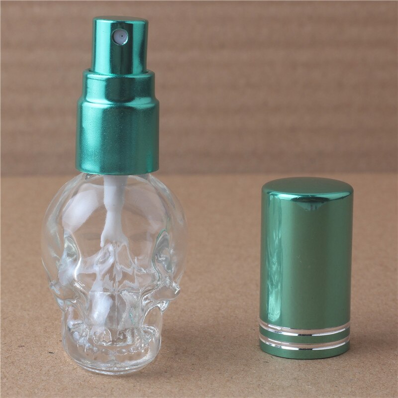 1 stuks 8 ml 3D Schedel Reizen Parfum Flessen MIni Navulbare Parfum Verstuiver Draagbare Glazen Fles met 10 colours