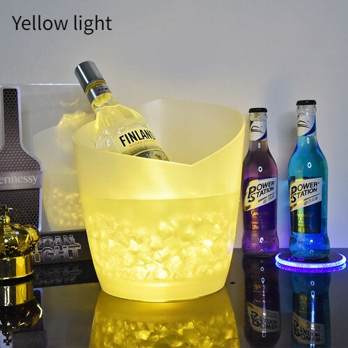 6L 7 Color Waterproof Plastic LED Ice Bucket Bar Nightclub Light Up Champagne Whiskey Beer Bucket Bars Night Party: Yellow light