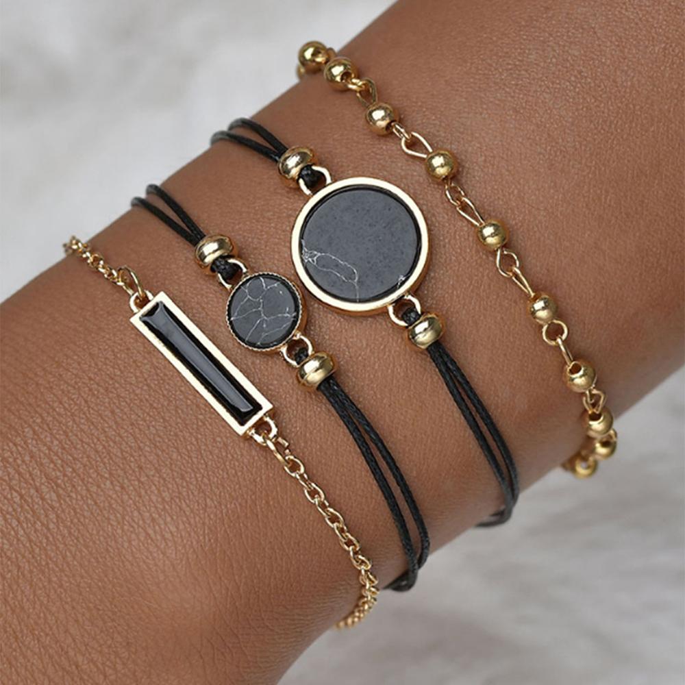 Fasihon Bracelet Watches Women Watches 4 Bracelet Set with Simple Casual Lady Quartz Wristwatch
