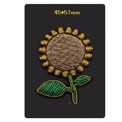 DIY 3D Hand embroidered badges Starfish/sunflower/Strawberry/moon Armband applique for Coat Trousers Bag Brooch: sunflower
