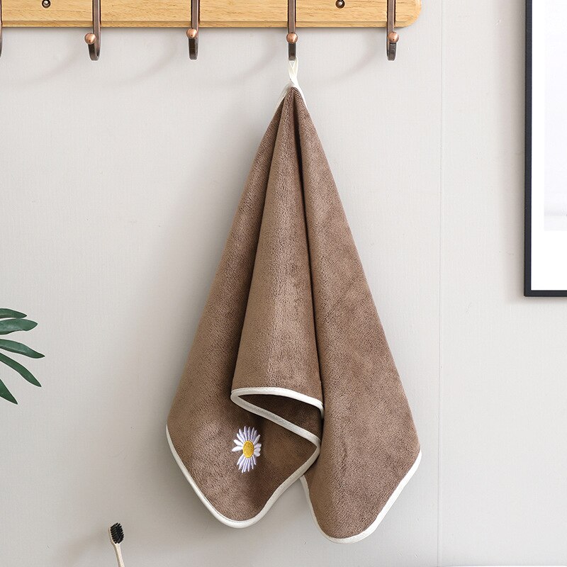 T041A nice Absorbent coral fleece Embroidered daisy letter hotel bath towels hand towels face towel: brown daisy / 34cm by 74cm