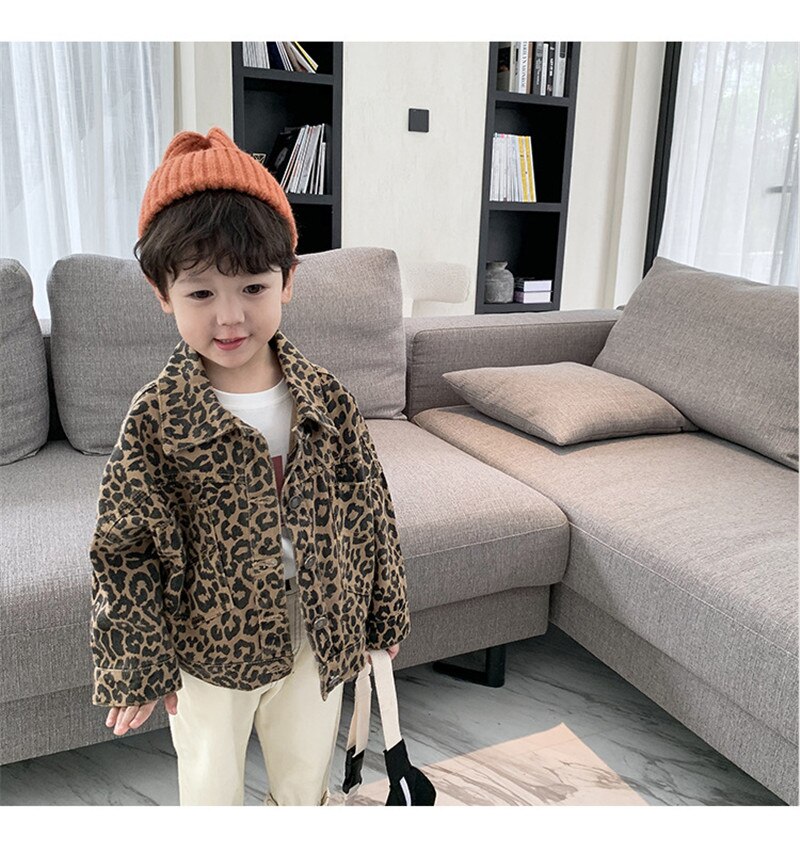 Koreansk stil pojkar våren höst leopard jacka barn enkel breasted långärmad lös kappa