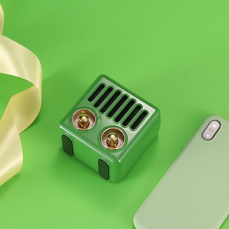 Retro Radio Bluetooth Speaker, FM Radio with Old Fashioned Classic Style, AUX Bluetooth TF Card MP3 Player (Black)