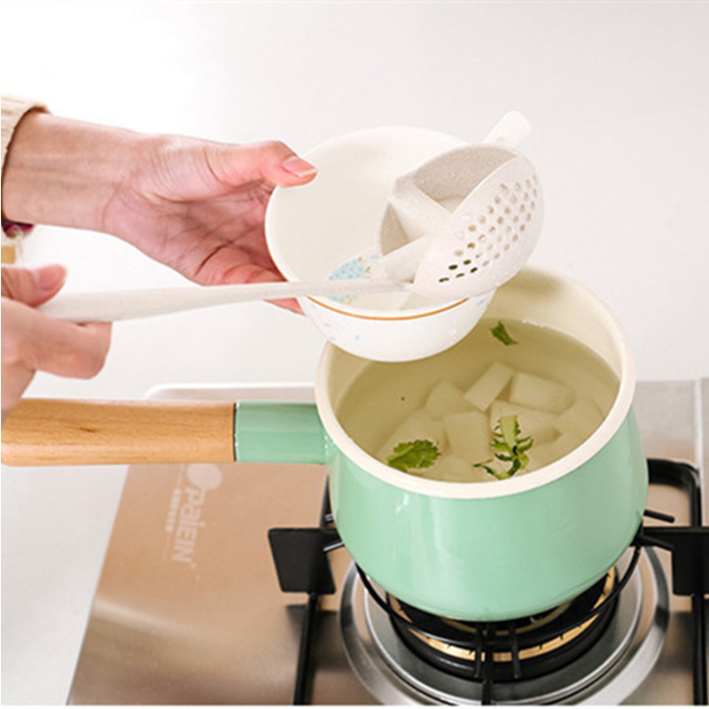 Køkken tilbehør multifunktions suppe ske dørslag i to-i-et langt håndtag stor ske til køkkenudstyr køkkenredskaber varer: Beige