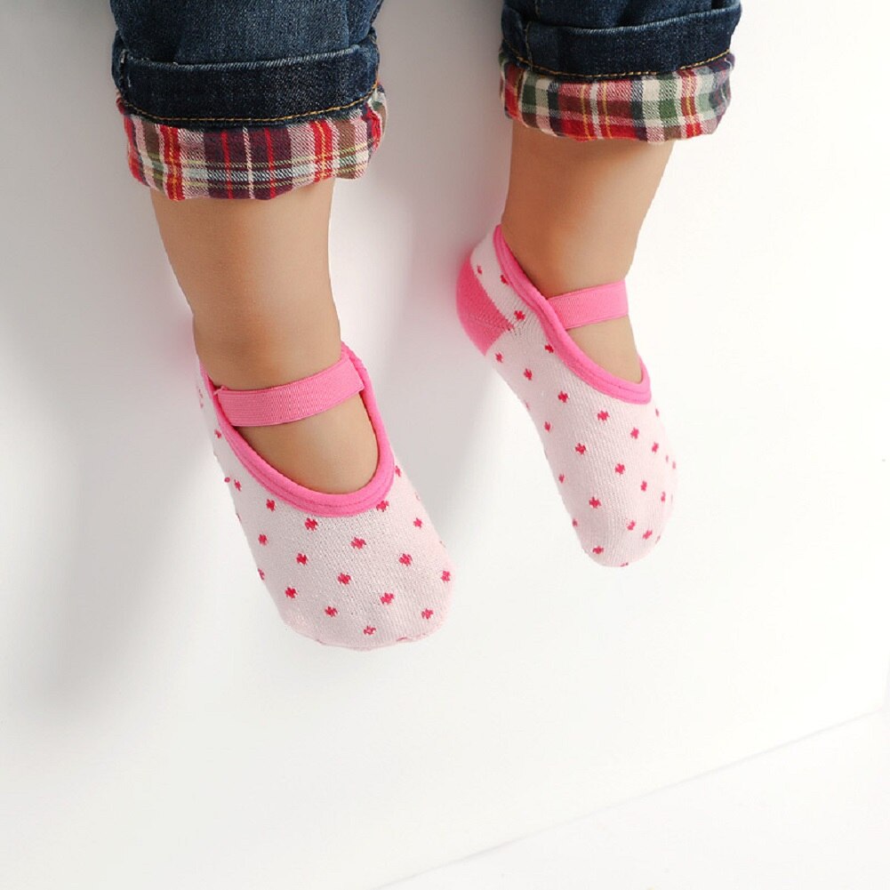 Chaussettes antidérapantes en coton pour petite fille | Chaussons pour nourrissons et -né, chaussures bottes: Rose red