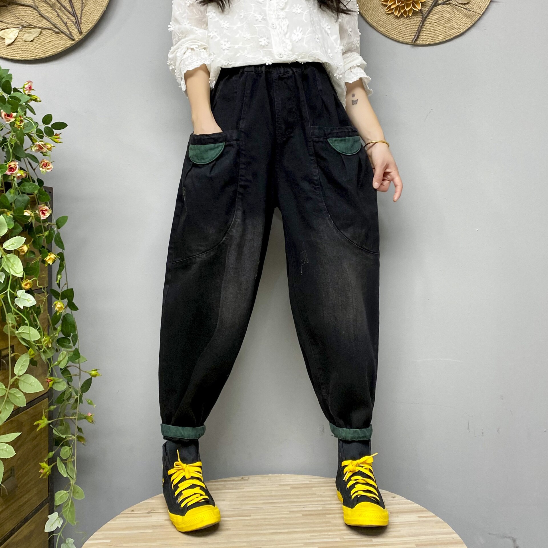 Ropa de otoño e invierno para mujer, pantalones vaqueros holgados informales con cintura elástica, Color de contraste lavado que se pega a la ropa, longitud Claf