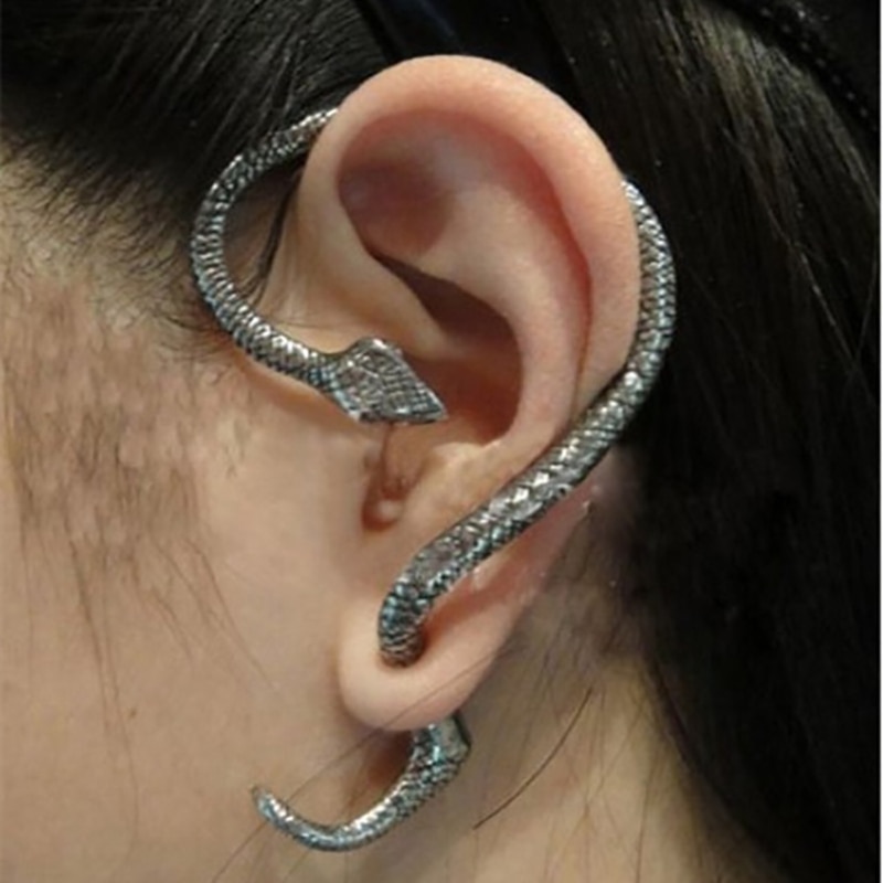 Gothic DIY Black Bat Shaped Ear Clips For Women Girls Punk Dragon Snake Butterfly Ax Vintage Earrings Party Jewelry