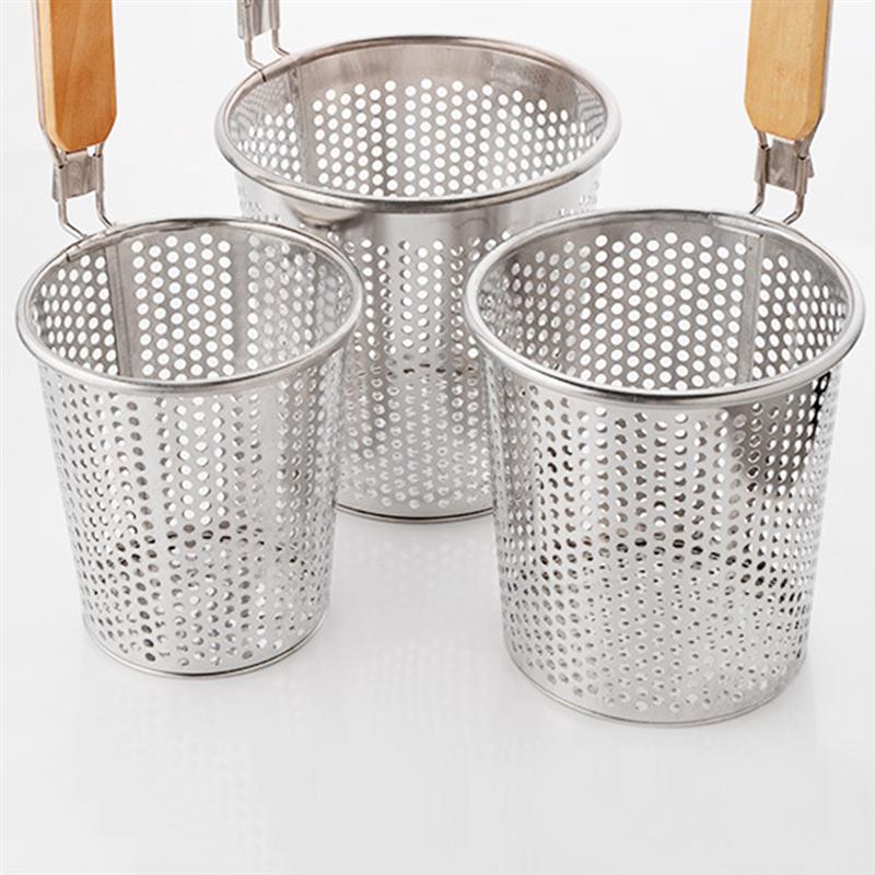 Stainless Steel Strainer Basket Wooden Handle Fine Mesh Spider Food Skimmer Kitchen Sieve for Pasta Dumpling Noodle