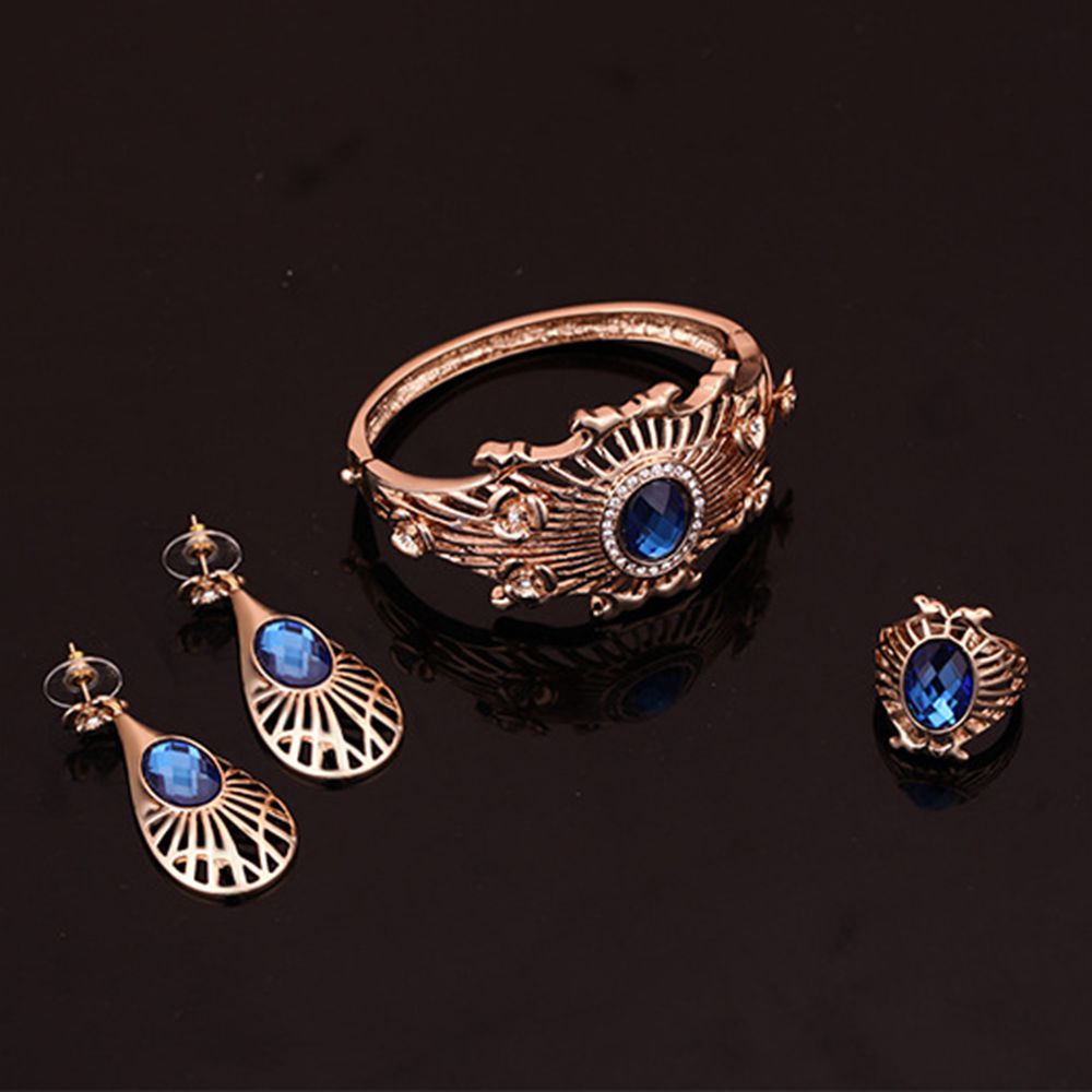 Teardrop Blauw Europa Amerika Hing-end Bruiloft Womens Ketting Bangle Oorbellen Ring Set Dames Party Legering Vier Sets Van Jewel