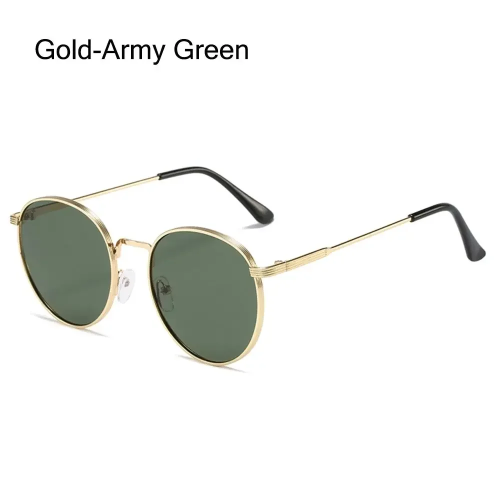 Gafas de sol redondas con protección UV para hombre y mujer, lentes de sol con montura de Metal, Estilo Vintage, accesorios de calle a la para verano: Morado