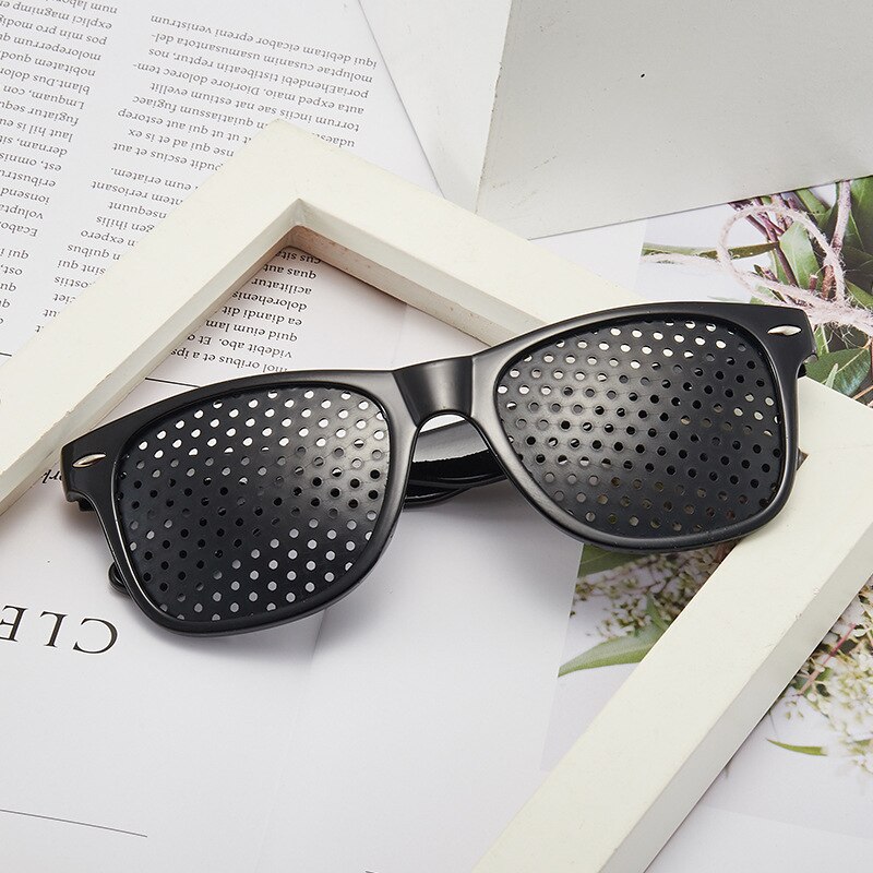 Pin Hole Glasses Eye Vision Care Wearable Corrective Glasses Improver Stenopeic Pinhole Relieve Fatigue Eye Color Protection