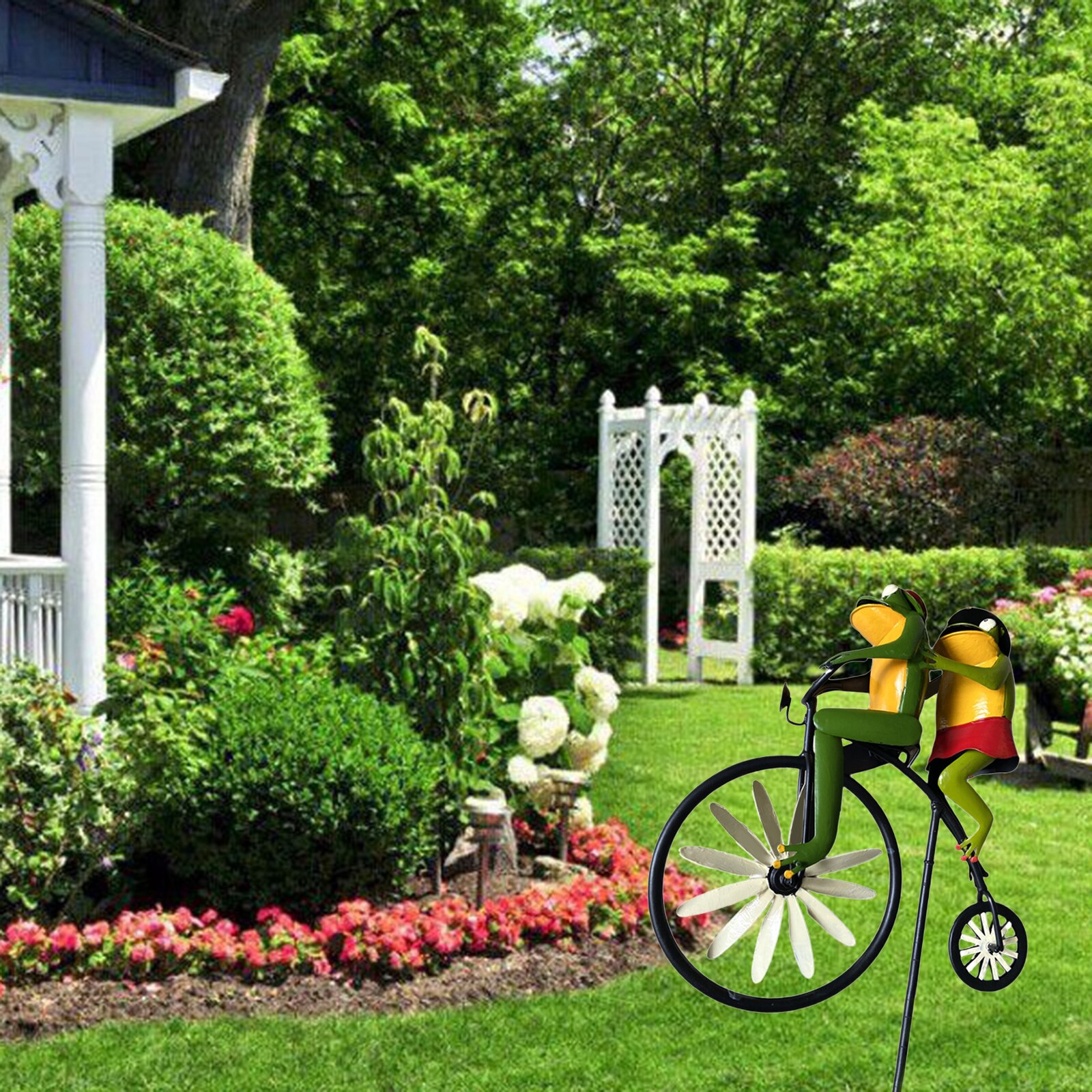 Retro Bike Wind Spinner Metal Frog Riding Windmill Backyard Decoration